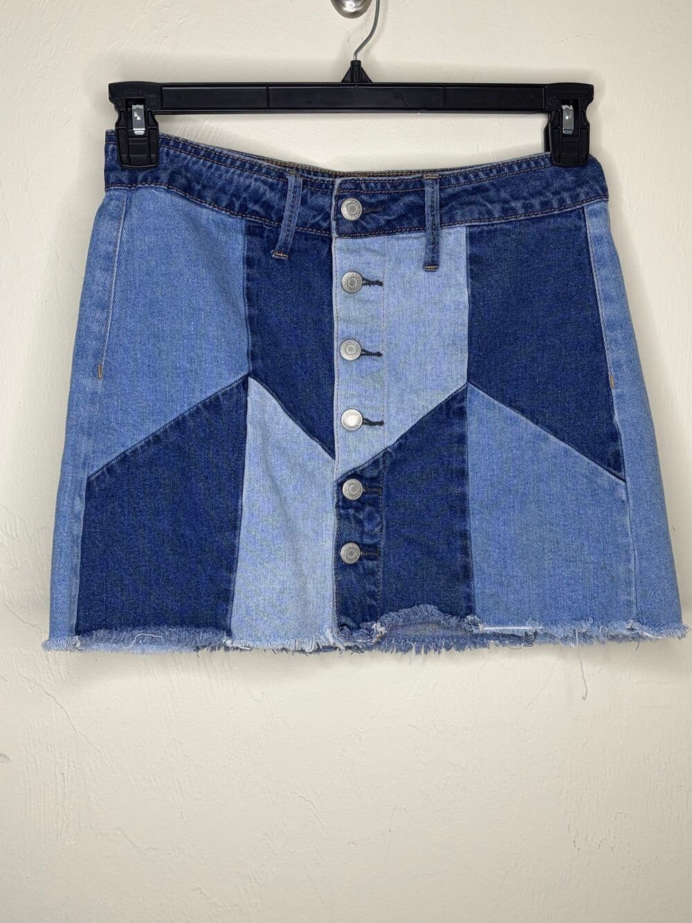 American Eagle High Rise Festival Patchwork Denim Mini Skirt Size 6 Short